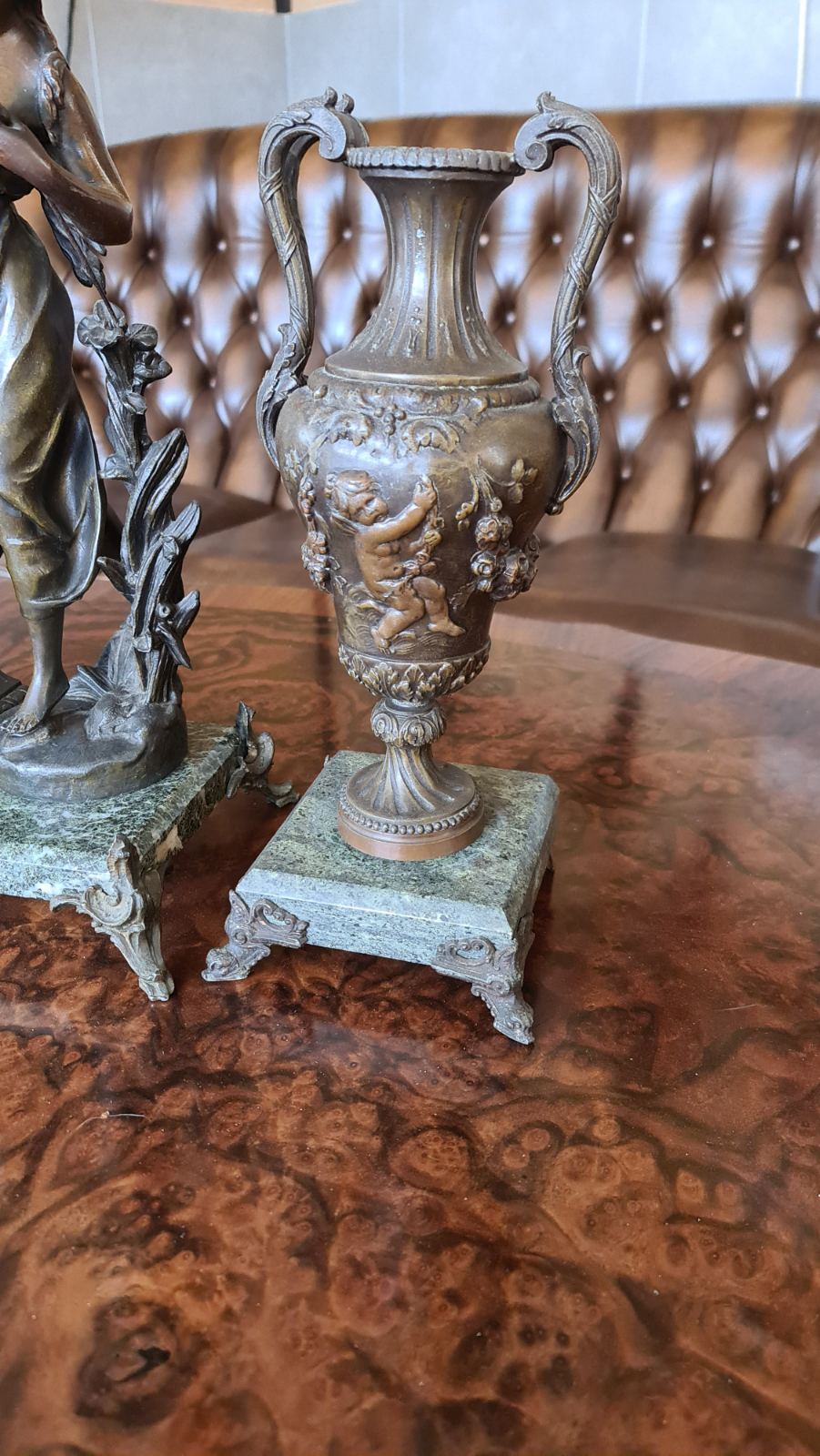 Френски каминен часовник