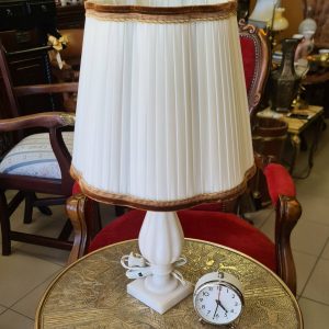 Френска настолна лампа от мрамор