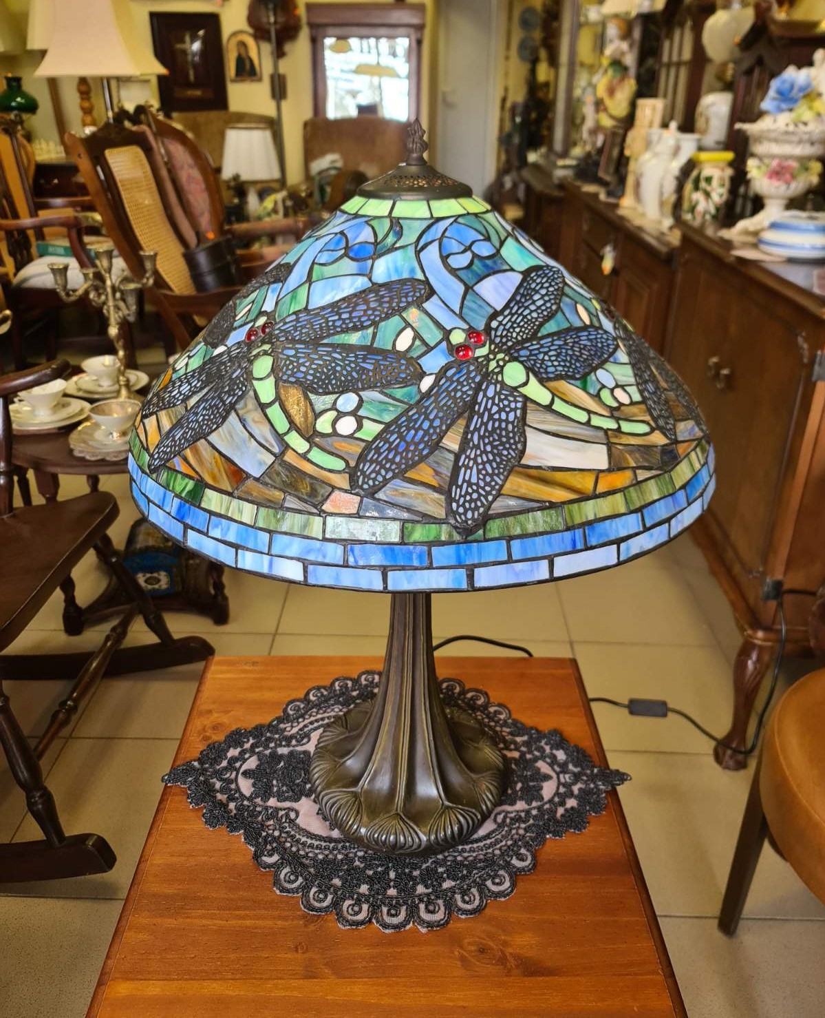 Настолна лампа Tiffany