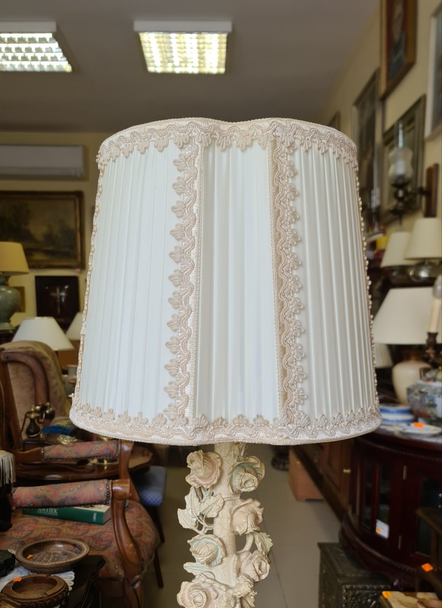 Голяма Френска настолна лампа стил Рококо