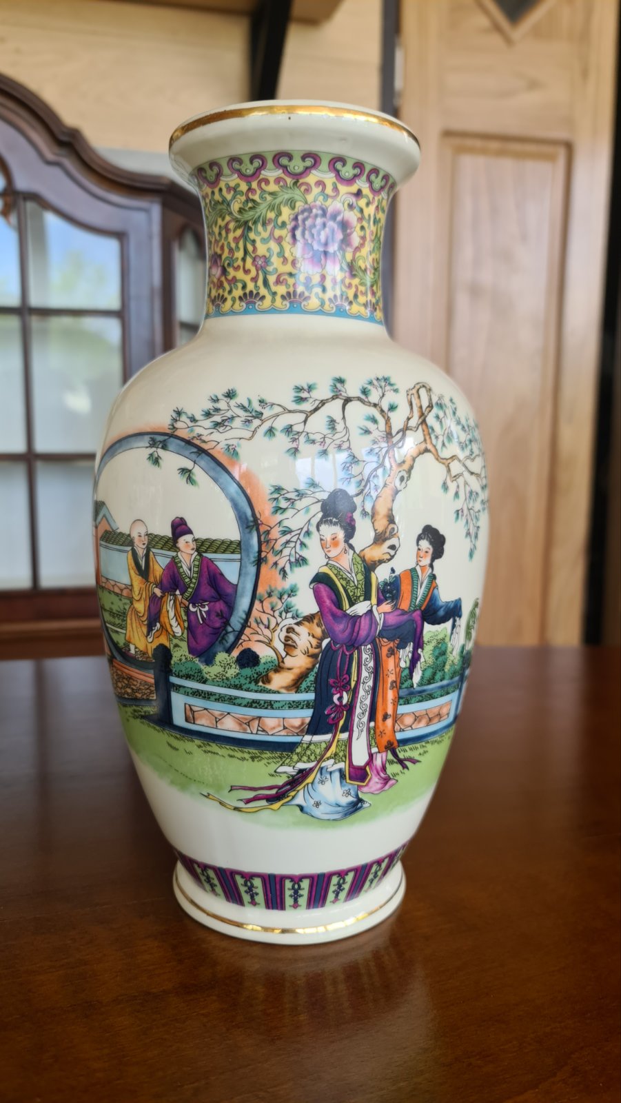 Комплект от 3 броя Японски порцеланови вази