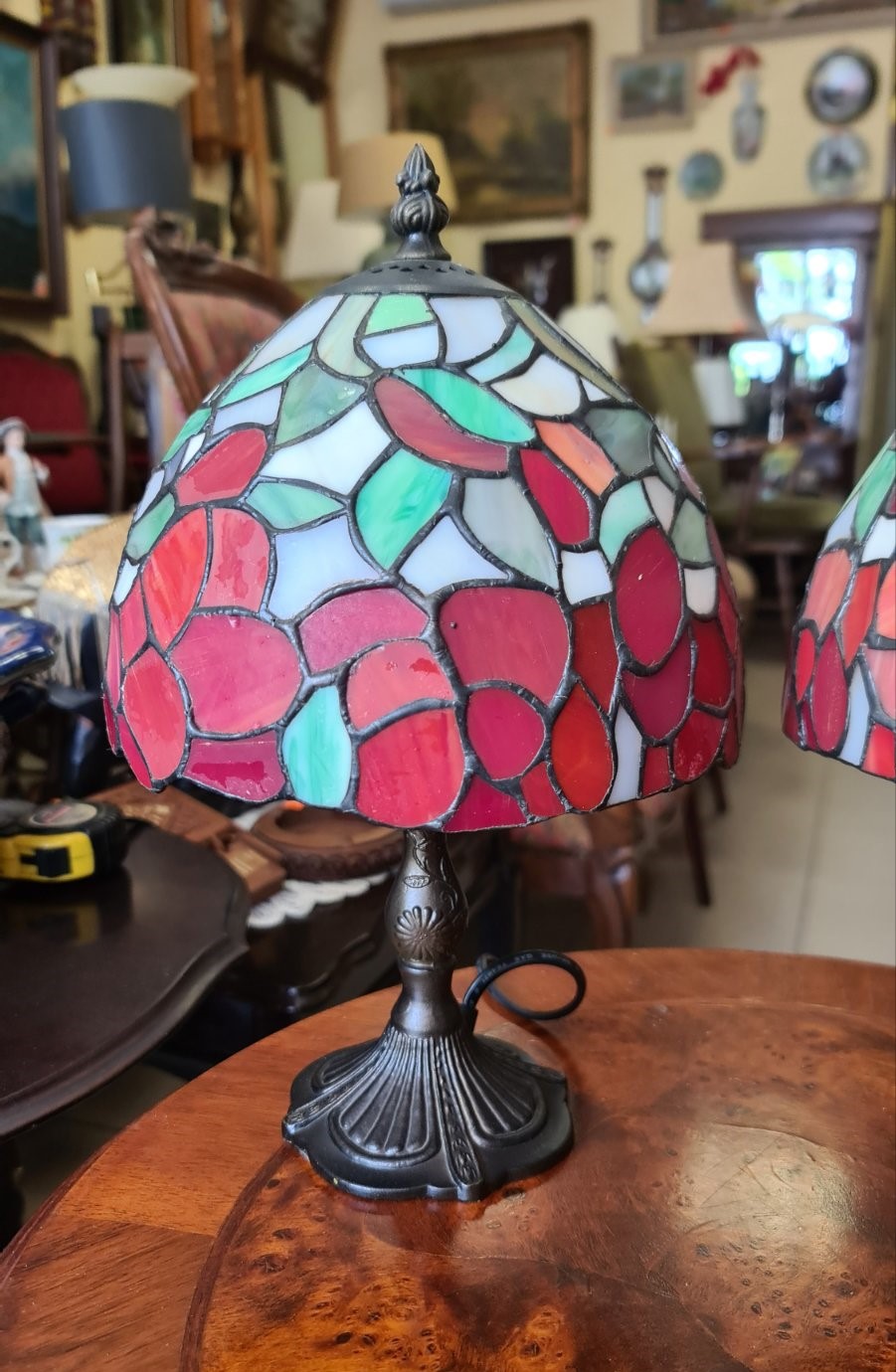 Малка настолна лампа Tiffany