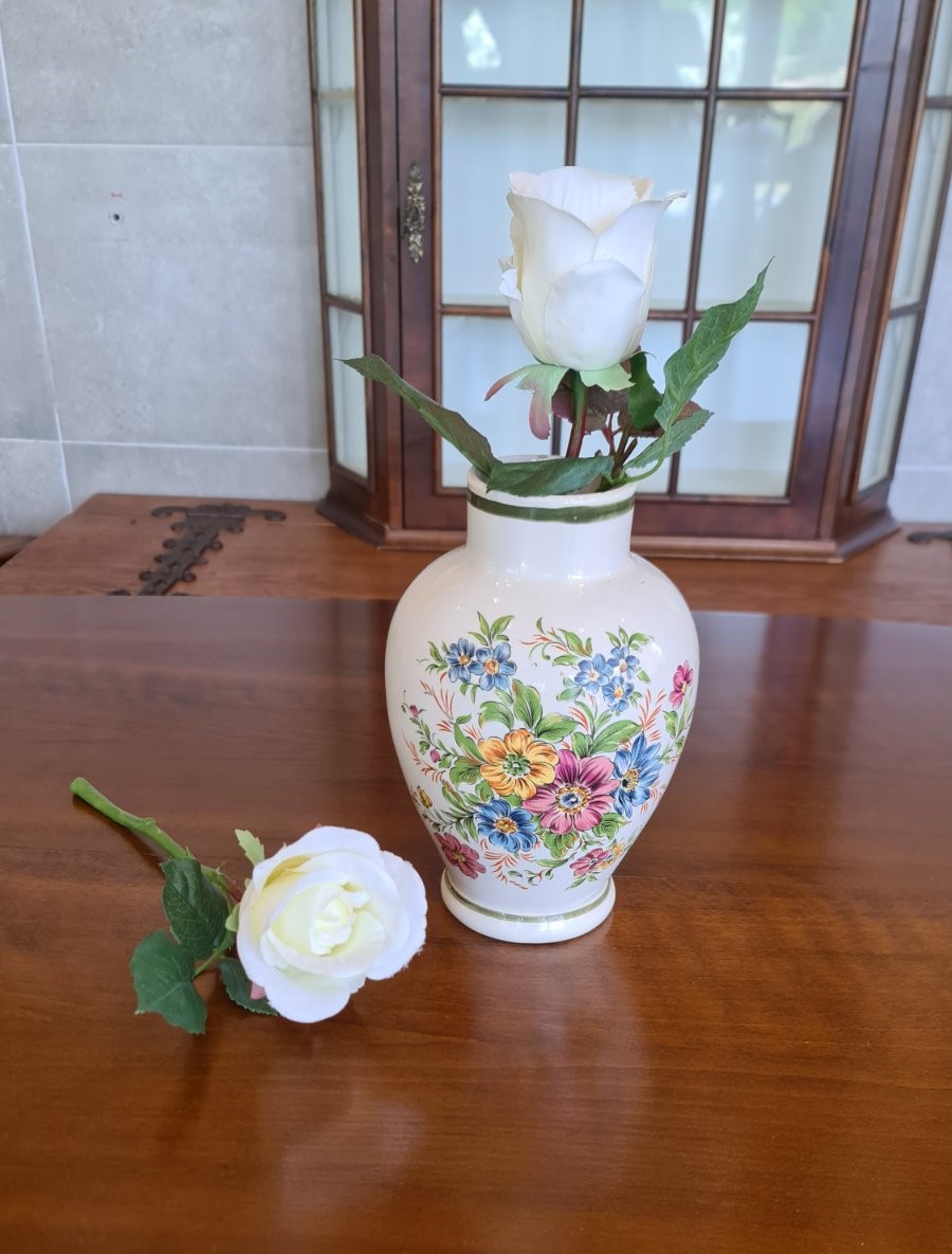 Японска ръчно рисувана ваза