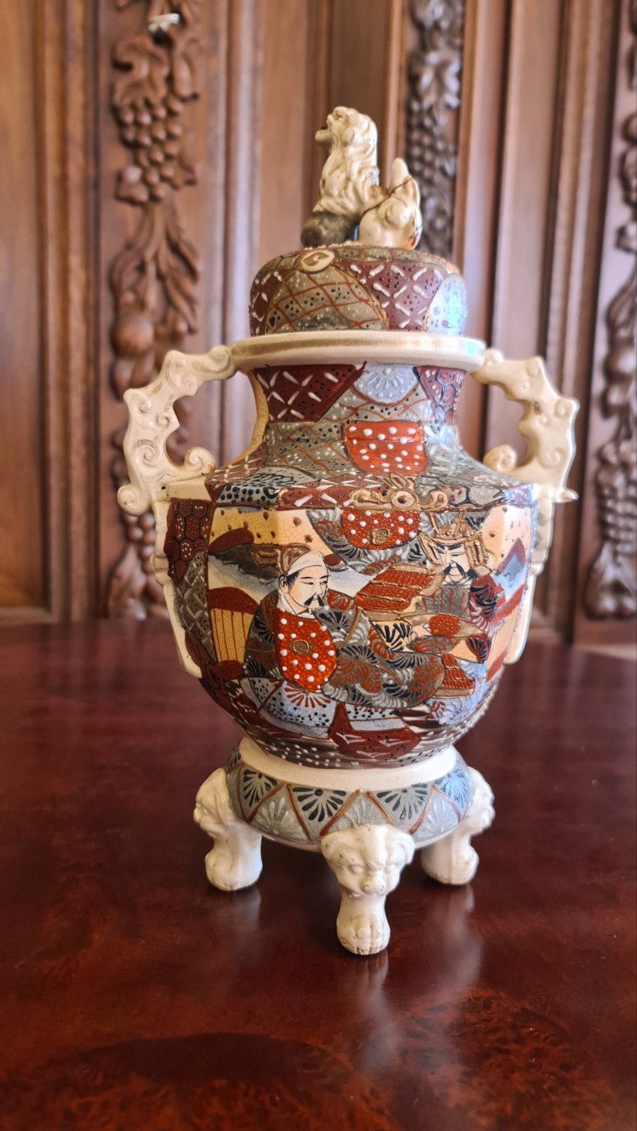 Стара Японска ваза с капаче