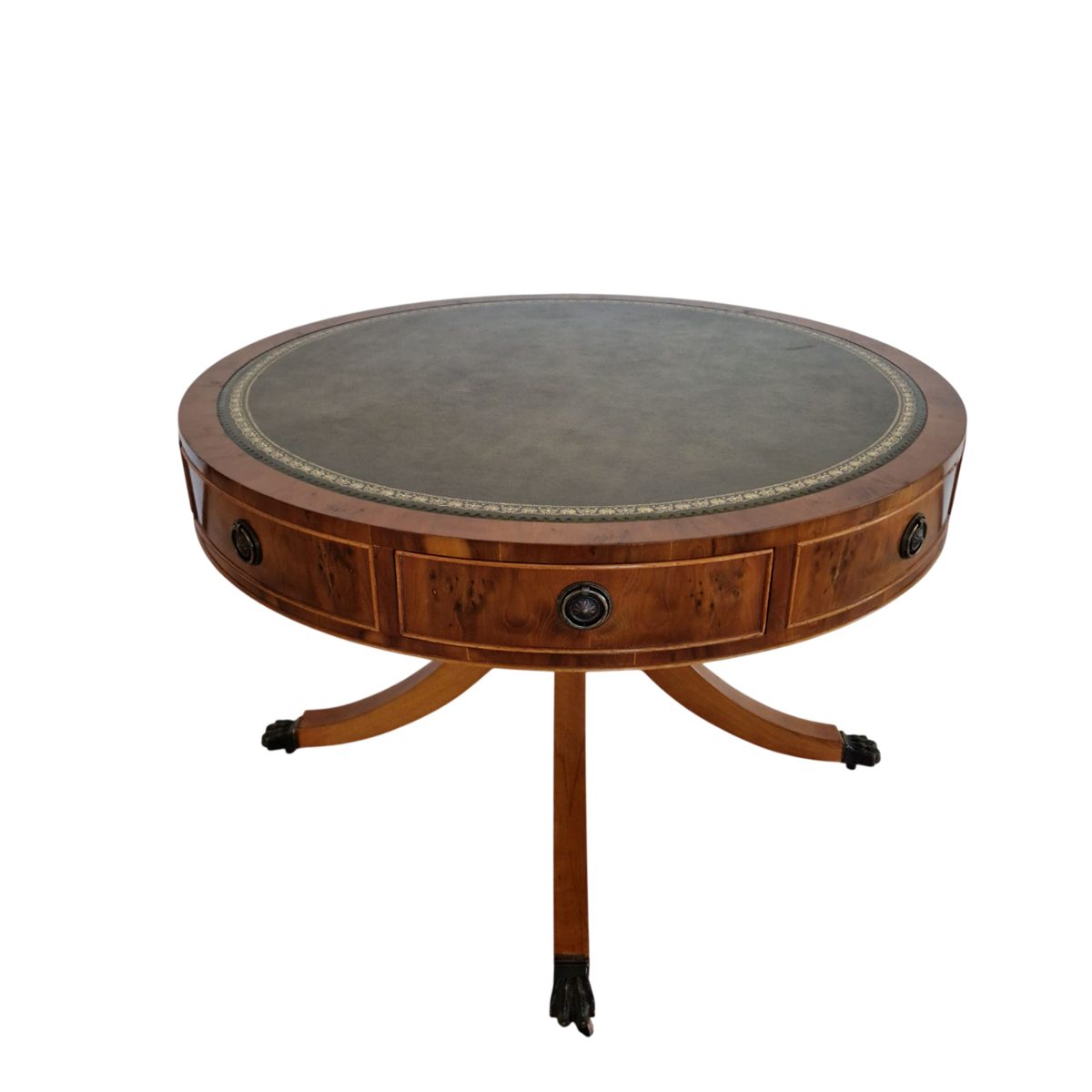 Холна маса Chesterfield