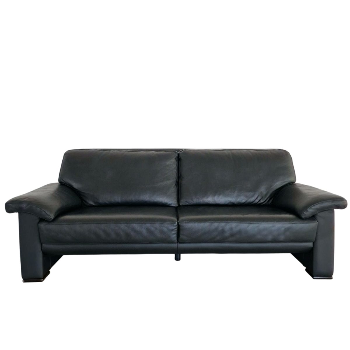 Диван Willi Schillig – ръчна изработка и немско качество